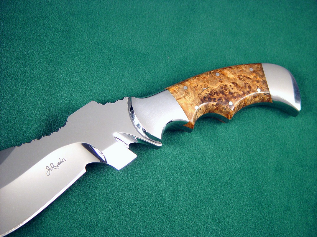 Line cutter at ricasso of Survival, Evasion, Resistance, Escape knife Flamesteed Line cutter at ricasso of Survival, Evasion, Resistance, Escape knife Flamesteed
